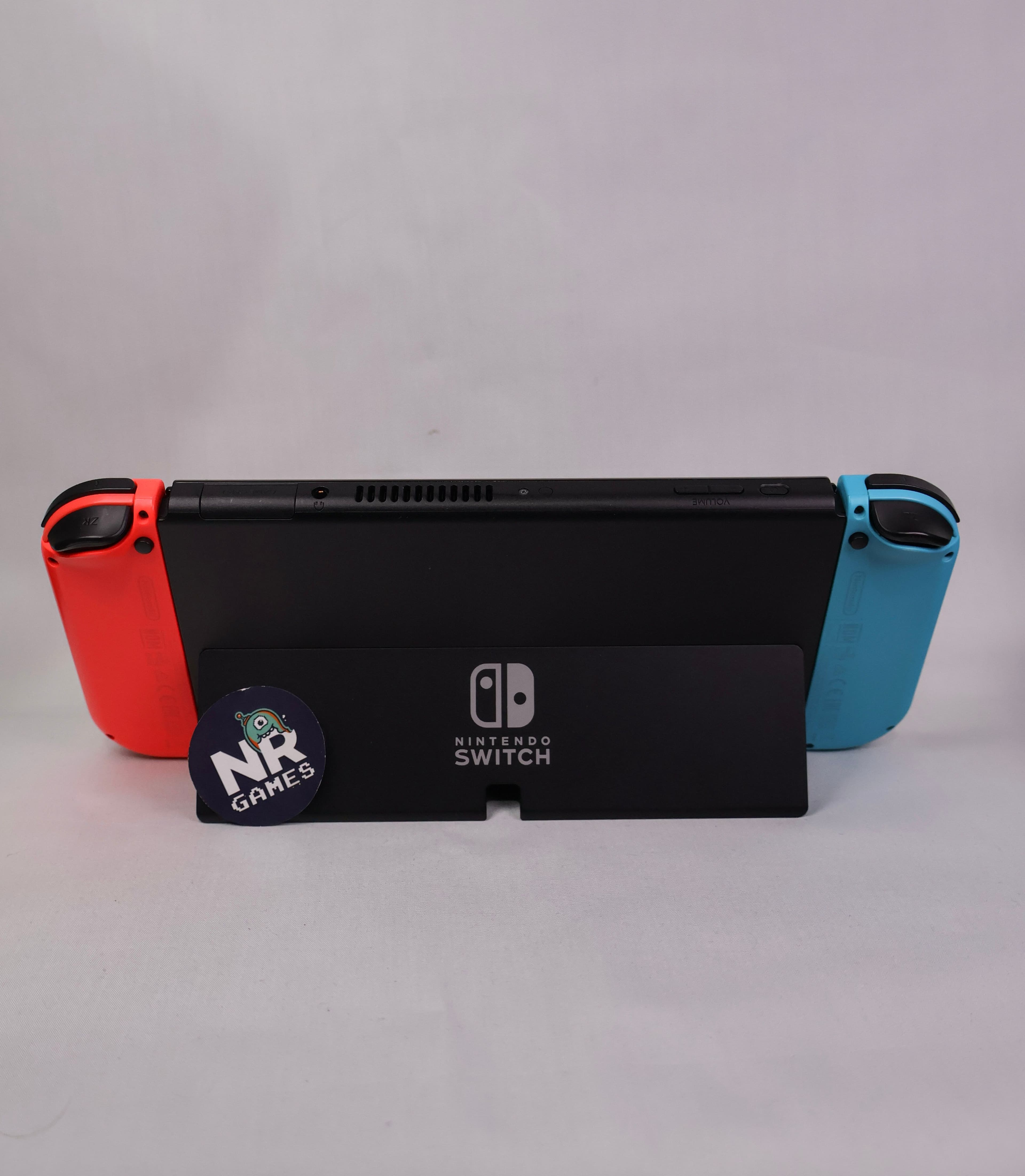 Nintendo Switch Oled — фотографија 2