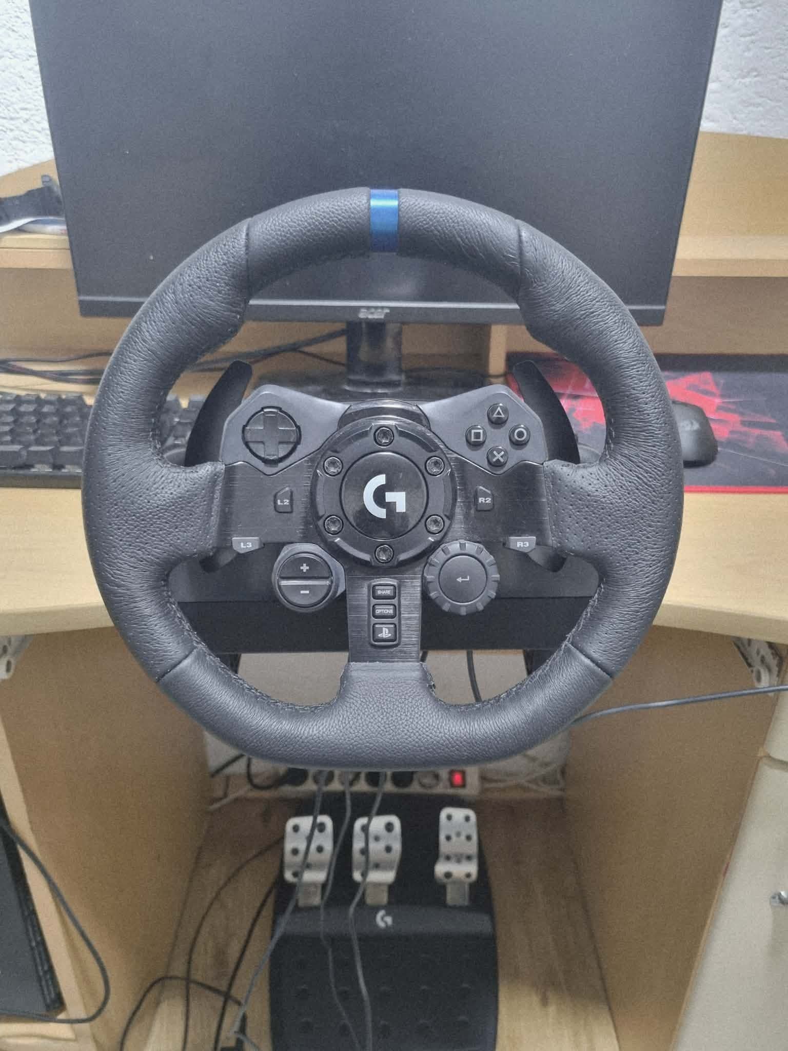 Logitech G923 (PS) — фотографија 1