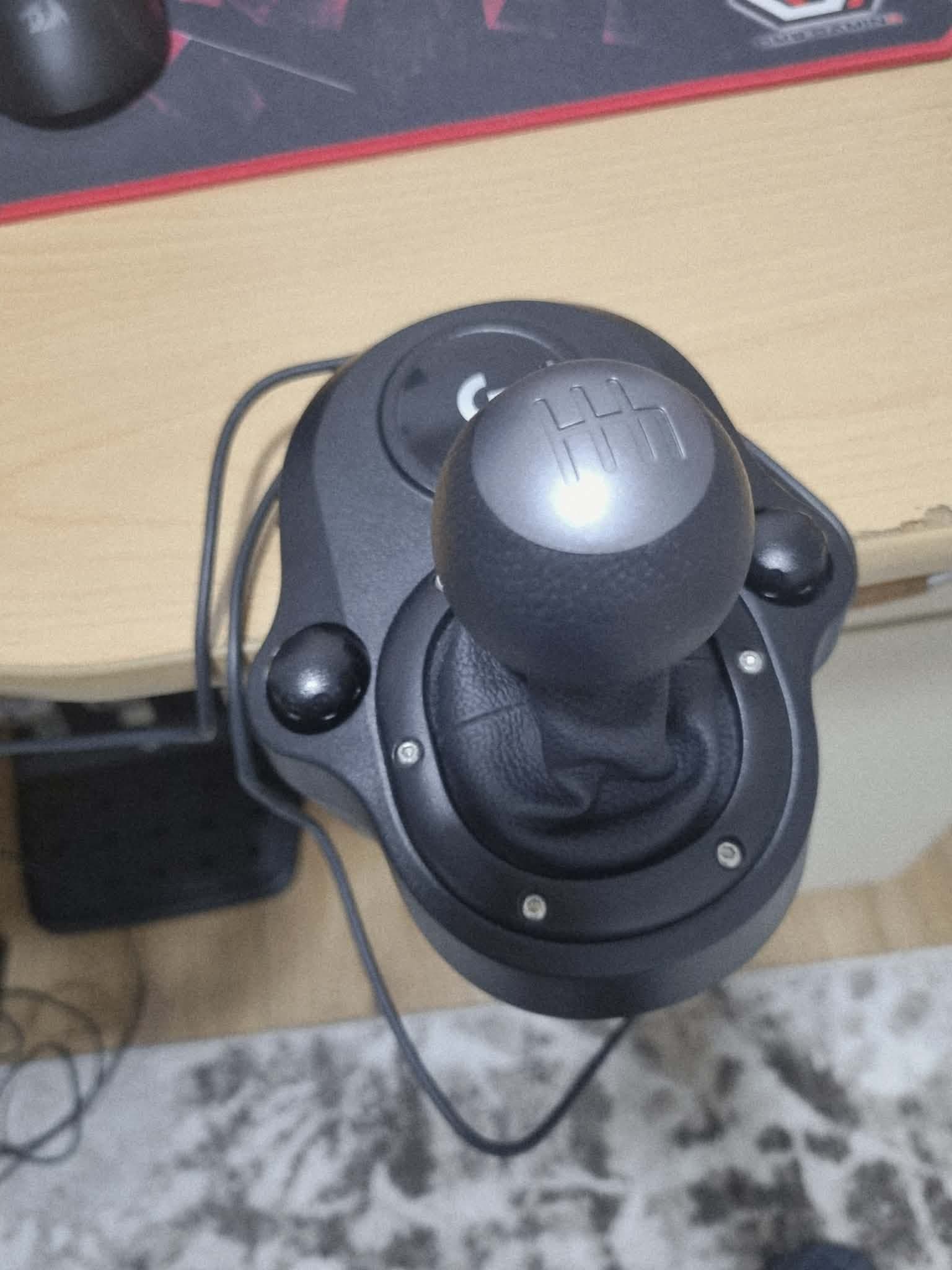 Logitech G923 (PS) — фотографија 2